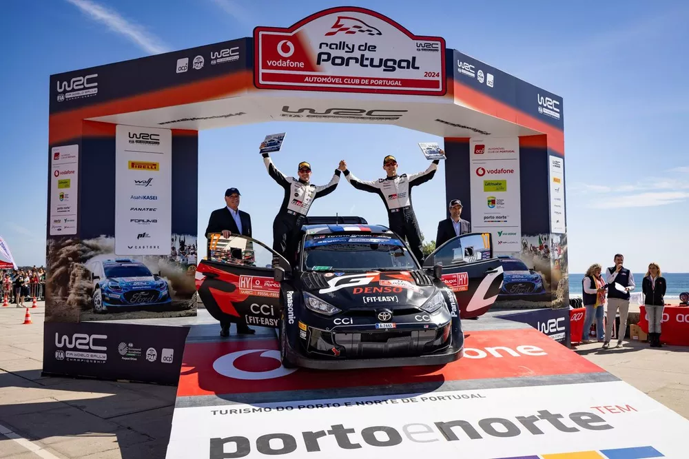 Winner S&eacute;bastien Ogier, Vincent Landais, Toyota Gazoo Racing WRT Toyota GR Yaris Rally1