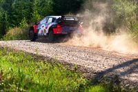 WRC Estonia: Neuville primer líder por delante de Evans