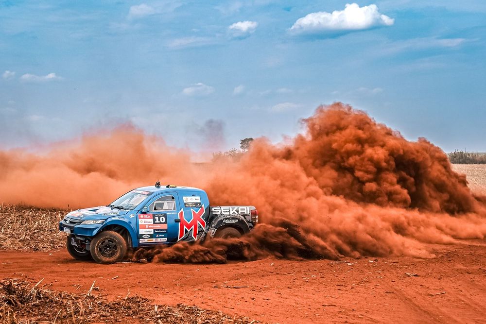 Mitsubishi Cup em Canitar