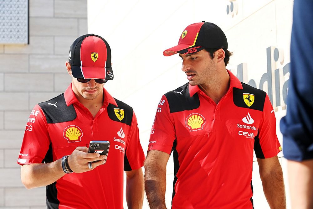 Charles Leclerc, Scuderia Ferrari, Carlos Sainz, Scuderia Ferrari