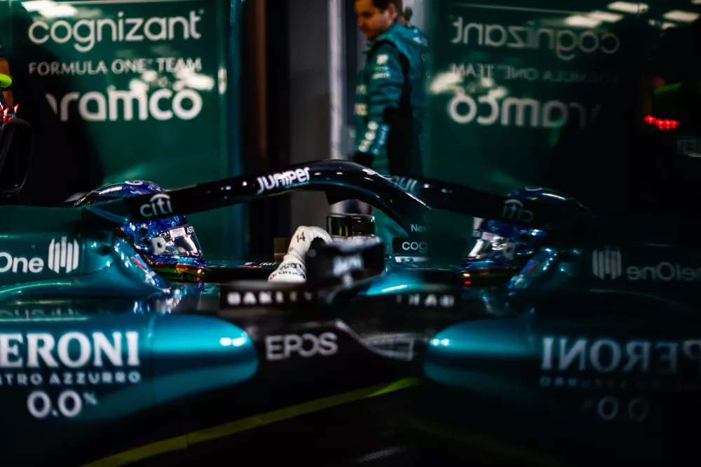 Fernando Alonso, Aston Martin AMR23