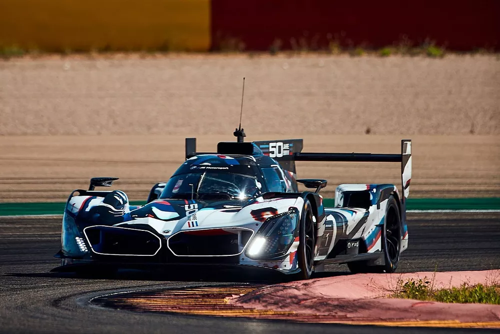 BMW M Hybrid V8
