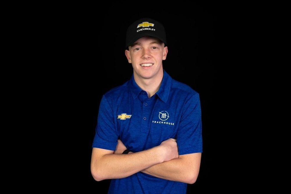 Will Zilisch Make History His Indianapolis Oval Debut Is A Must Watch - go1yjo6