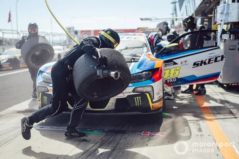 #46 Team WRT BMW M4 GT3: Raffaele Marciello, Maxime Martin, Valentino Rossi