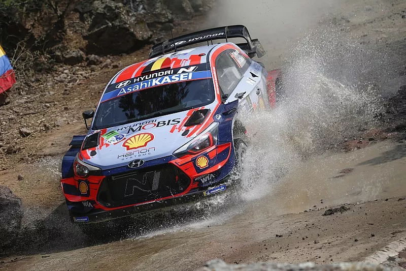 Thierry Neuville, Nicolas Gilsoul, Hyundai Motorsport Hyundai i20 Coupe WRC