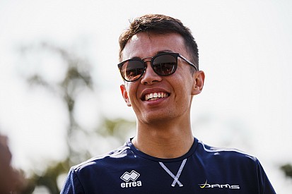 Albon to partner Kvyat at Toro Rosso in 2019