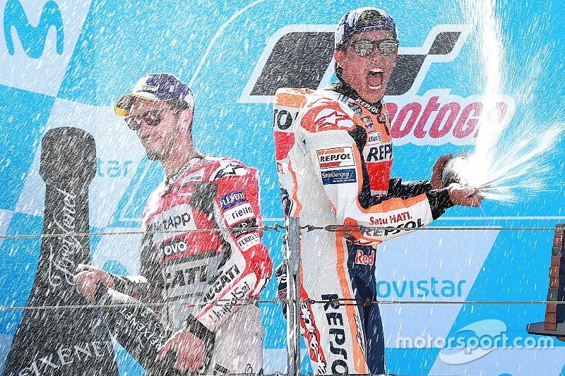 Podio: Ganador, Marc Marquez, Repsol Honda Team