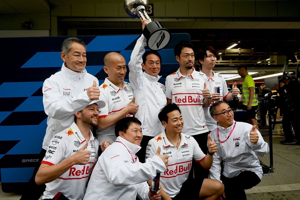 やった！ ホンダ・レーシング社長、F1日本GPフェルスタッペン