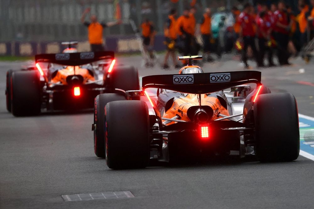 Lando Norris, McLaren, Oscar Piastri, McLaren