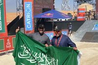 El pr&iacute;ncipe de Arabia Saud&iacute; espera repetir victoria en el Dakar con m&aacute;s pilotos