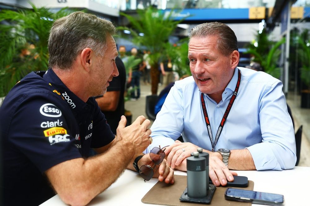 Christian Horner, diretor da equipe Oracle Red Bull Racing, Jos Verstappen
