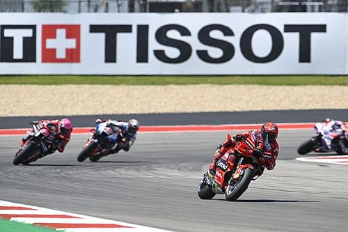 ¿Cómo sería el MotoGP 2023 sin carreras sprint?