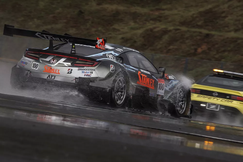 #100 STANLEY NSX-GT