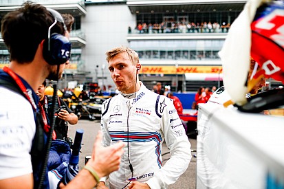 Сироткін почав перемовини із Toro Rosso