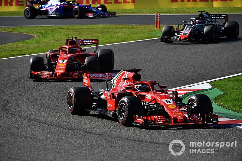 Vettel: Ferrari çok fazla yarışta performans kaybetme sorununu çözmeli