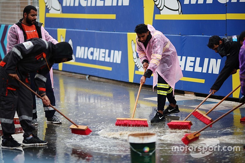 Rain forces first Ad Diriyah practice cancellation