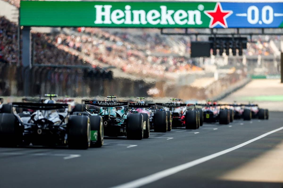 "F1 não pode ser refém" das fabricantes de motores, afirma diretor de monopostos da FIA