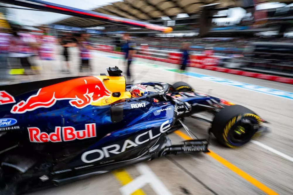 フェルスタッペンの特殊な走行プラン。FP2でミディアムタイヤ1セット