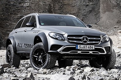 Mercedes продемонстрував здатності E-Class All-Terrain 4x4² (+відео)