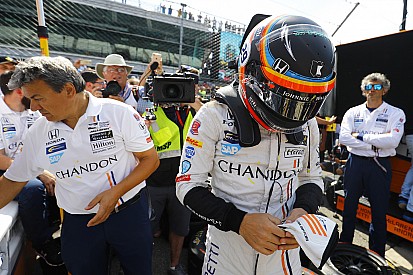 Zak Brown confirma el test de Alonso con un Indycar
