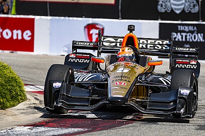 Course - Hinchcliffe sort vainqueur de la bataille de Long Beach !