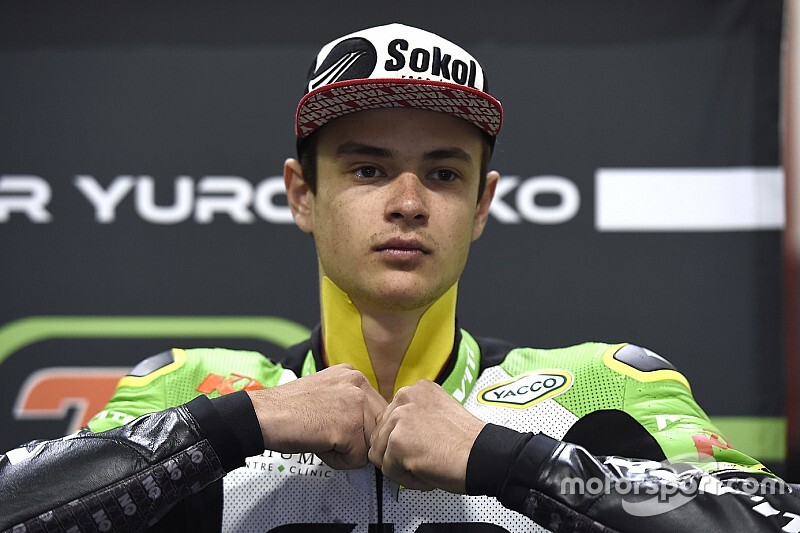Юрченко отправили в больницу для проверки после падения в тренировке Moto3