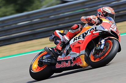 Marquez magabiztos győzelmet szerzett a Német GP-n Rossi és Vinales előtt