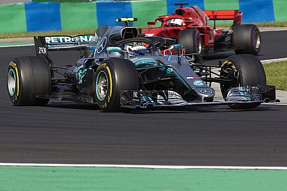 Mercedes admite que "pidieron" mucho a un "valiente" Bottas