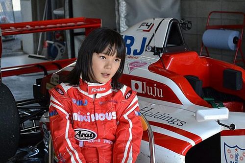 La niña de 13 años que eclipsa el récord de Verstappen