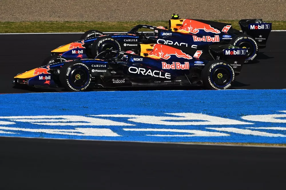 Max Verstappen, Red Bull Racing, Isack Hadjar, Red Bull Racing