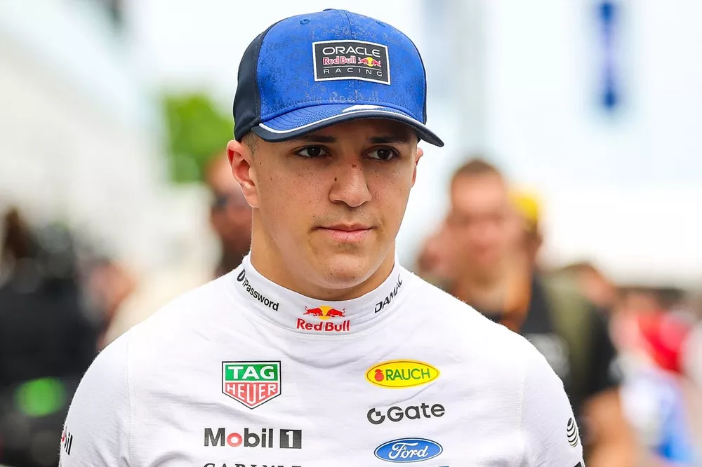 Isack Hadjar, Red Bull Racing