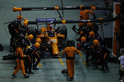 Alonso, McLaren'ın Rusya performansını merak ediyor