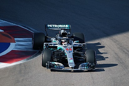 Hamilton: Q3 error down to "slacking" in middle sector