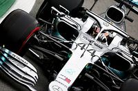 GP do Brasil: Hamilton lidera &uacute;ltimo treino livre em Interlagos