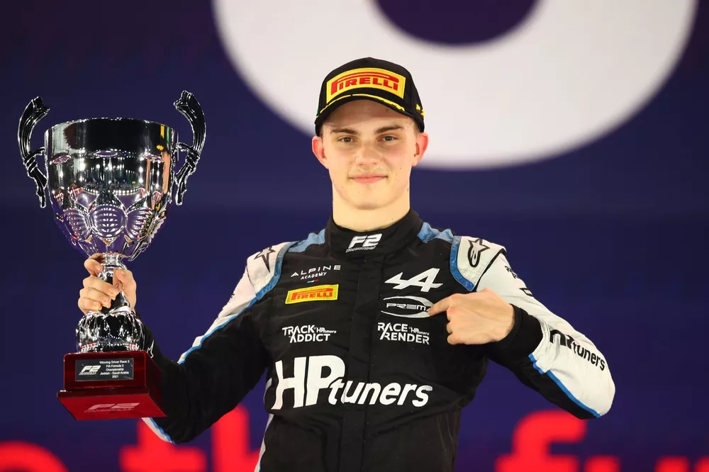أوسكار بياستري، بريما ريسينغ
