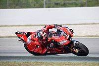 V&iacute;deo: Petrucci sale ileso de una terror&iacute;fica ca&iacute;da a 220Km/h