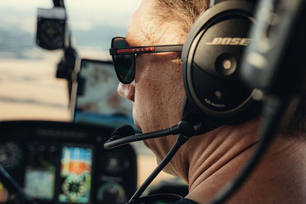 James Vowles, Williams, pilota un helic&oacute;ptero Robinson