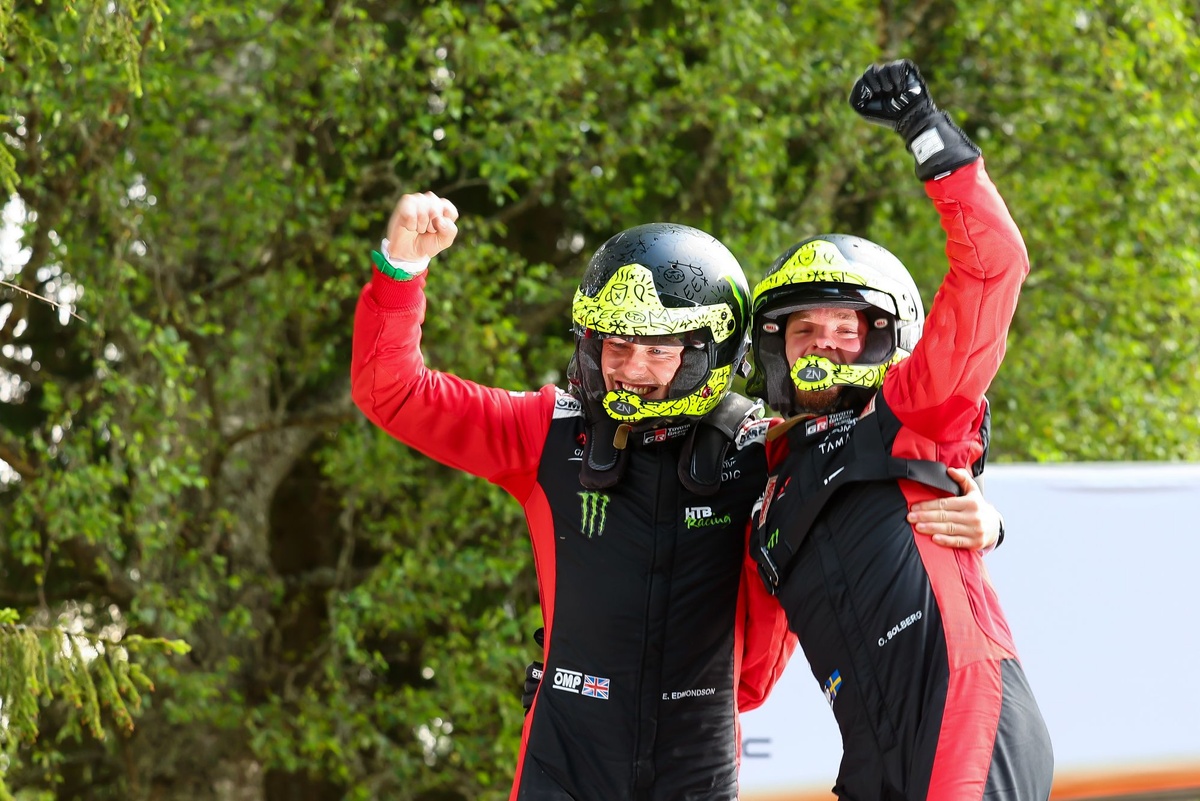 Oliver Solberg: WRC Rally Estonia win