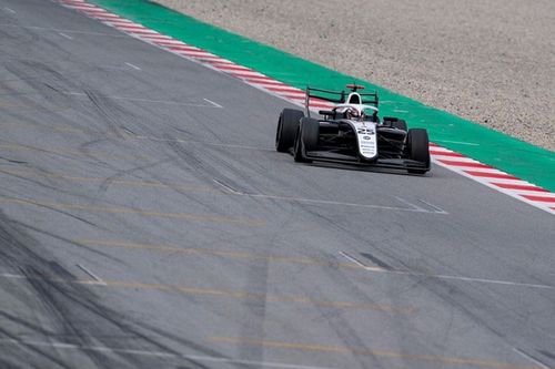 F3 Australia: Ramos da a M&eacute;xico la victoria, con accidente espa&ntilde;ol