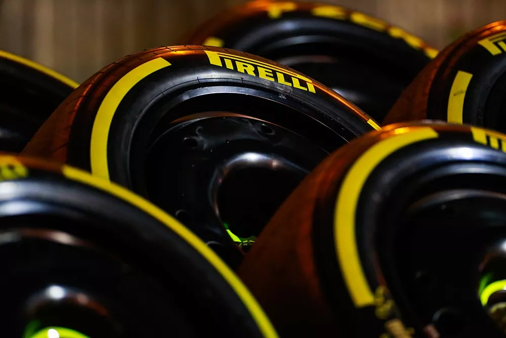 Gomme Pirelli