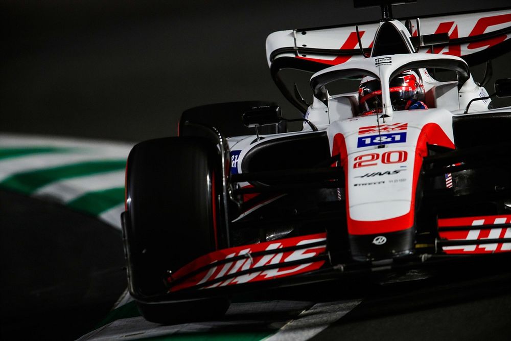 Kevin Magnussen, Haas VF-22