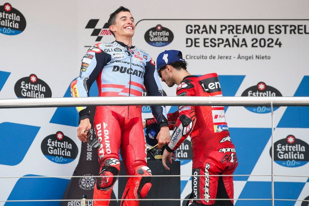 Podio: segundo Marc Márquez, Gresini Racing 