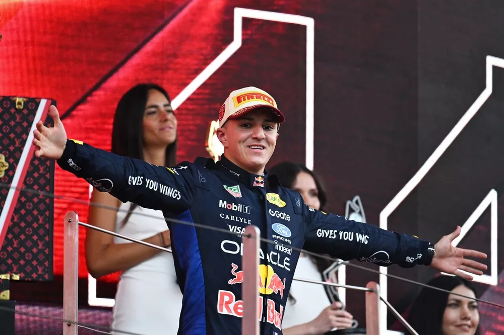 Isack Hadjar, Red Bull Racing