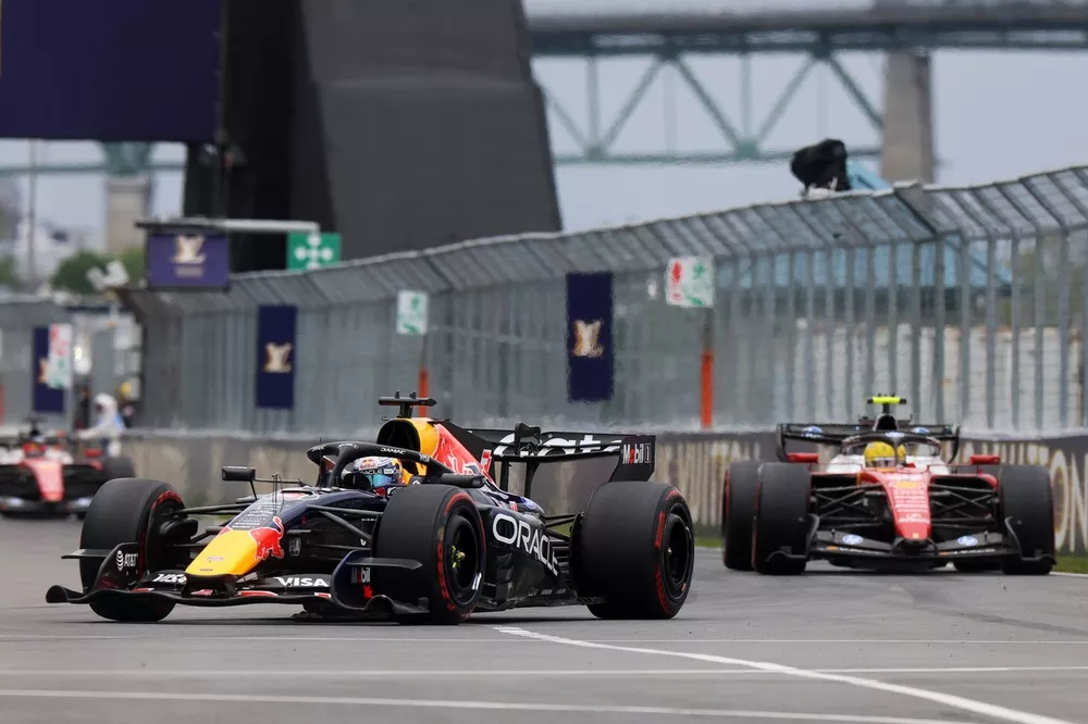 Lewis Hamilton, Ferrari, Max Verstappen, Red Bull Racing