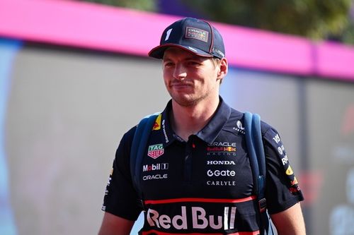 F1 - Largando em sexto, Verstappen tra&ccedil;a objetivo para sprint: "Tentar sobreviver"