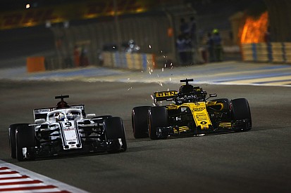 Hulkenberg ve Sainz, Çin'de puan almayı hedefliyor