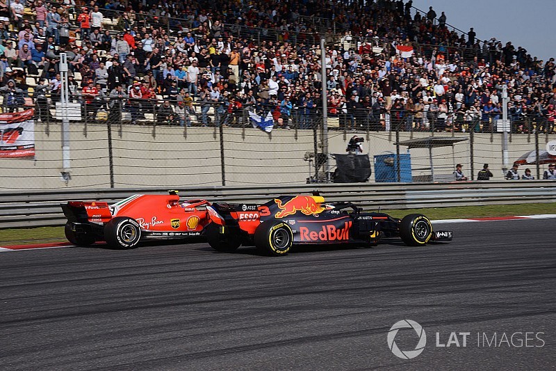 Çin'de günün pilotu Daniel Ricciardo oldu