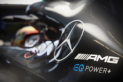 Mercedes 2018 F1 motoru "neredeyse sıfırdan" tasarlanacak