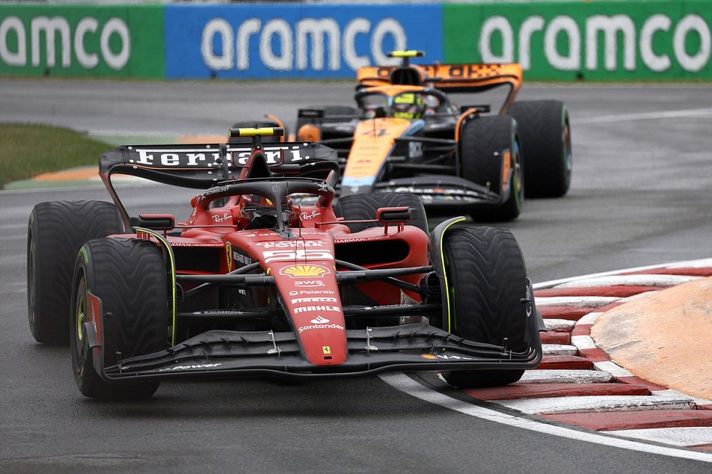 Carlos Sainz, Ferrari SF-23, Lando Norris, McLaren MCL60
