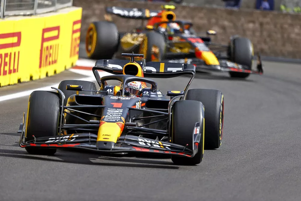 Max Verstappen, Red Bull Racing RB19, Sergio Perez, Red Bull Racing RB19